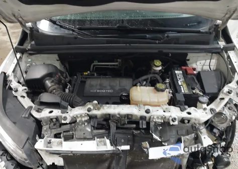 2018 Chevrolet Trax Lt z USA, uszkodzony, nr VIN KL7CJPSBXJB611111